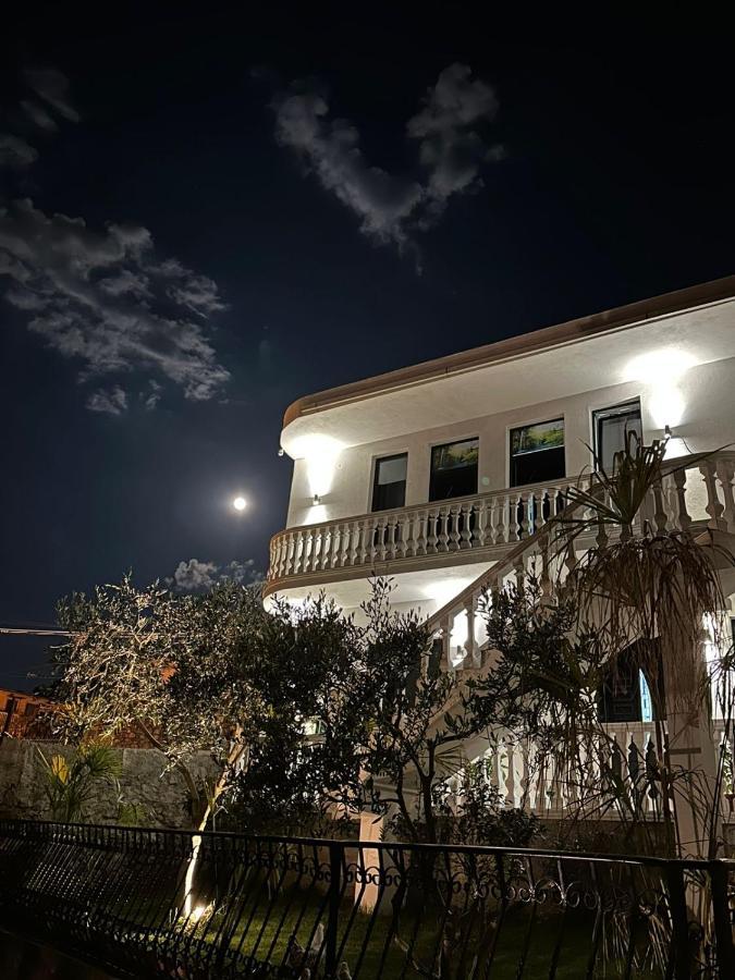 Four Generation Hotel Shiroka Exterior photo